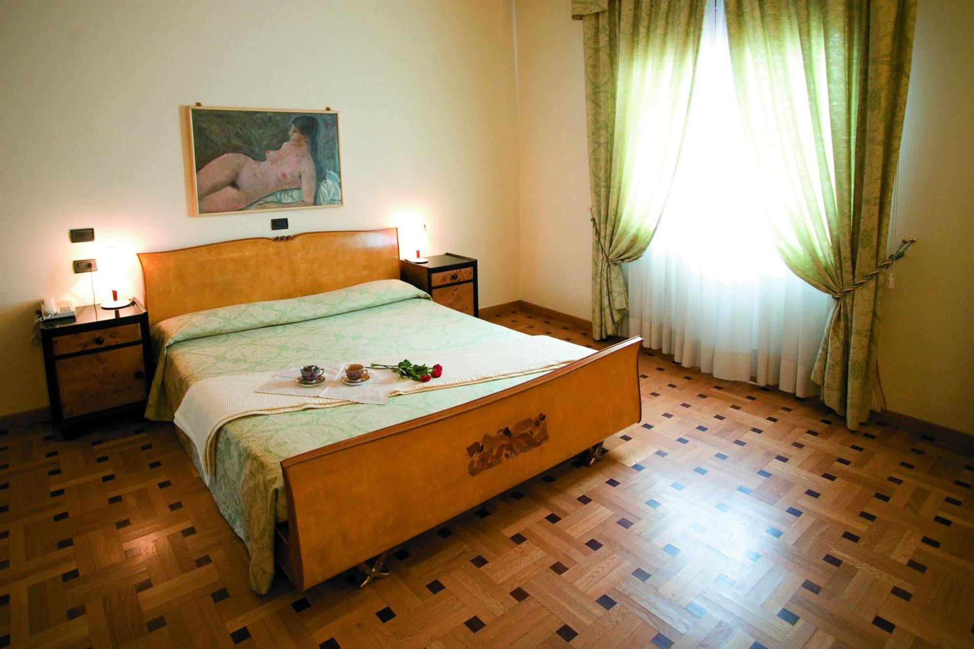 Alla Rocca Hotel Conference & Restaurant Bazzano Luaran gambar