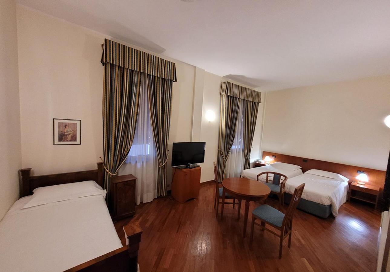 Alla Rocca Hotel Conference & Restaurant Bazzano Luaran gambar