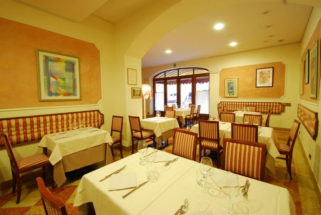 Alla Rocca Hotel Conference & Restaurant Bazzano Luaran gambar